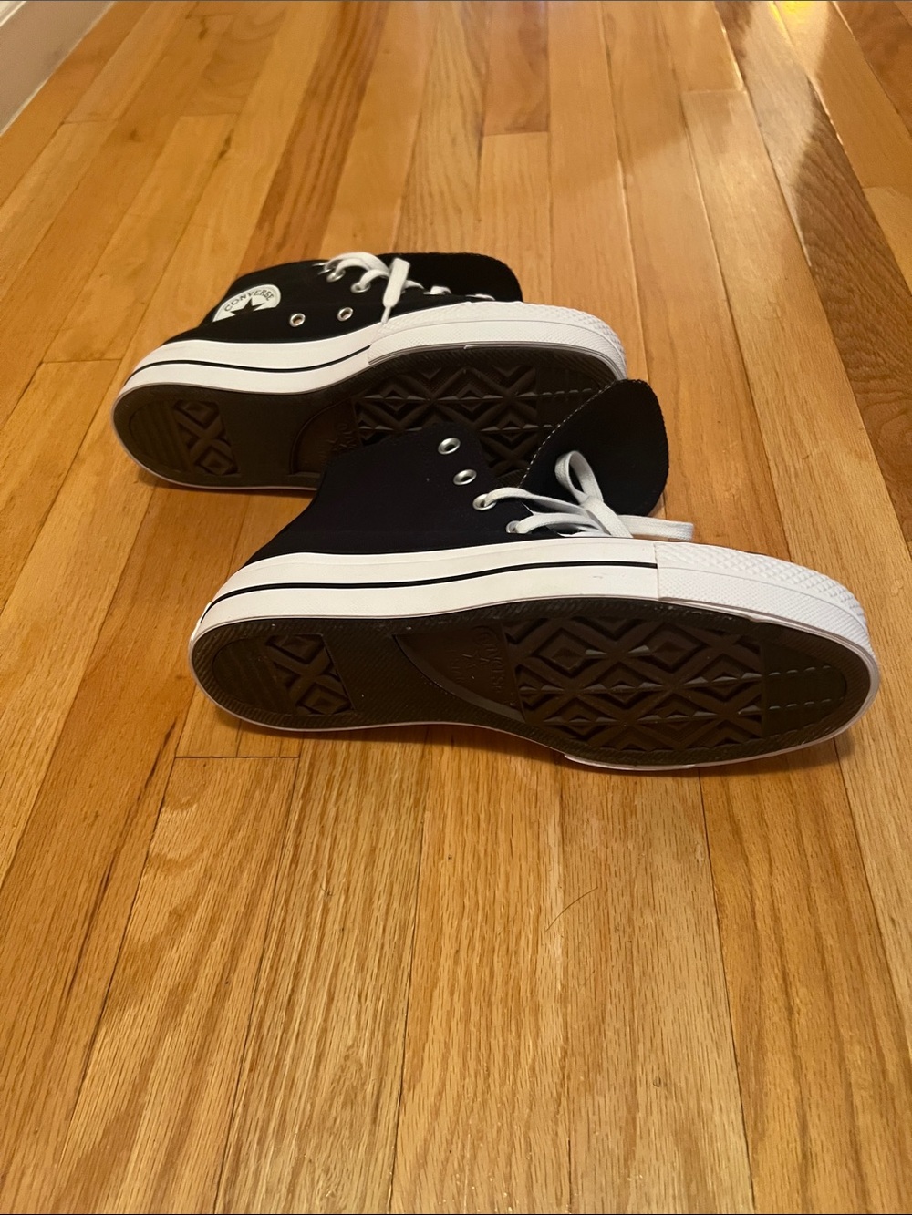 Converse Chuck Taylor All Star Platform sneakers in black canvas. - Picture 3 of 5